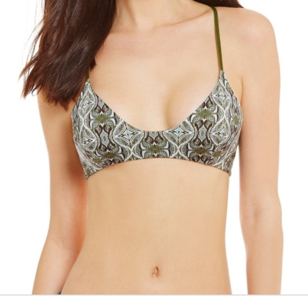 🆕  Soft Bralette Bueno Free People  Size Small